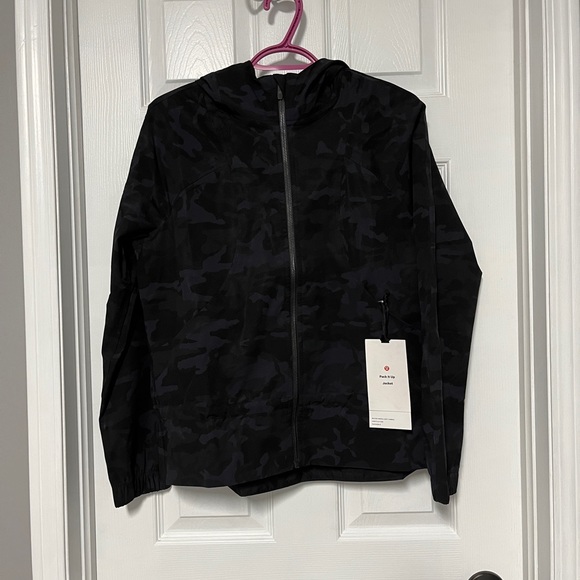 lululemon athletica Jackets & Coats Lululemon Pack It Up Jacket